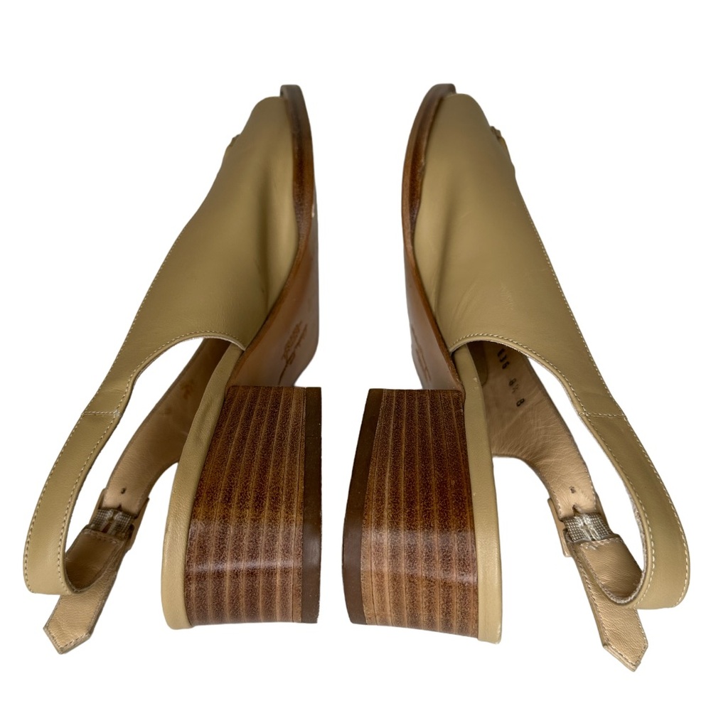 Salvatore Ferragamo Made in Italy Leather Women’s Sandals - Size: 8 1/2 B - Picture 6 of 16